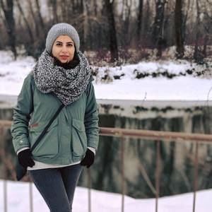 Meet your Posher, Elham